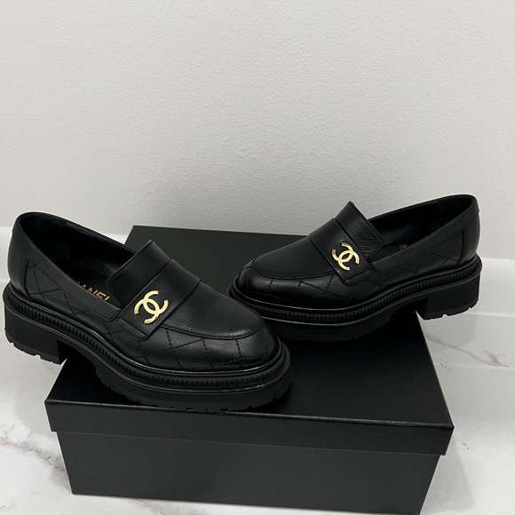 Chanel Quilted CC Mocassin Loafers - Picture 1 of 9